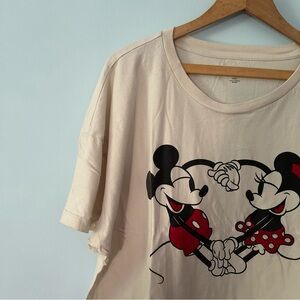 GAP Cream Mickey and Minnie Short Sleeve Tee